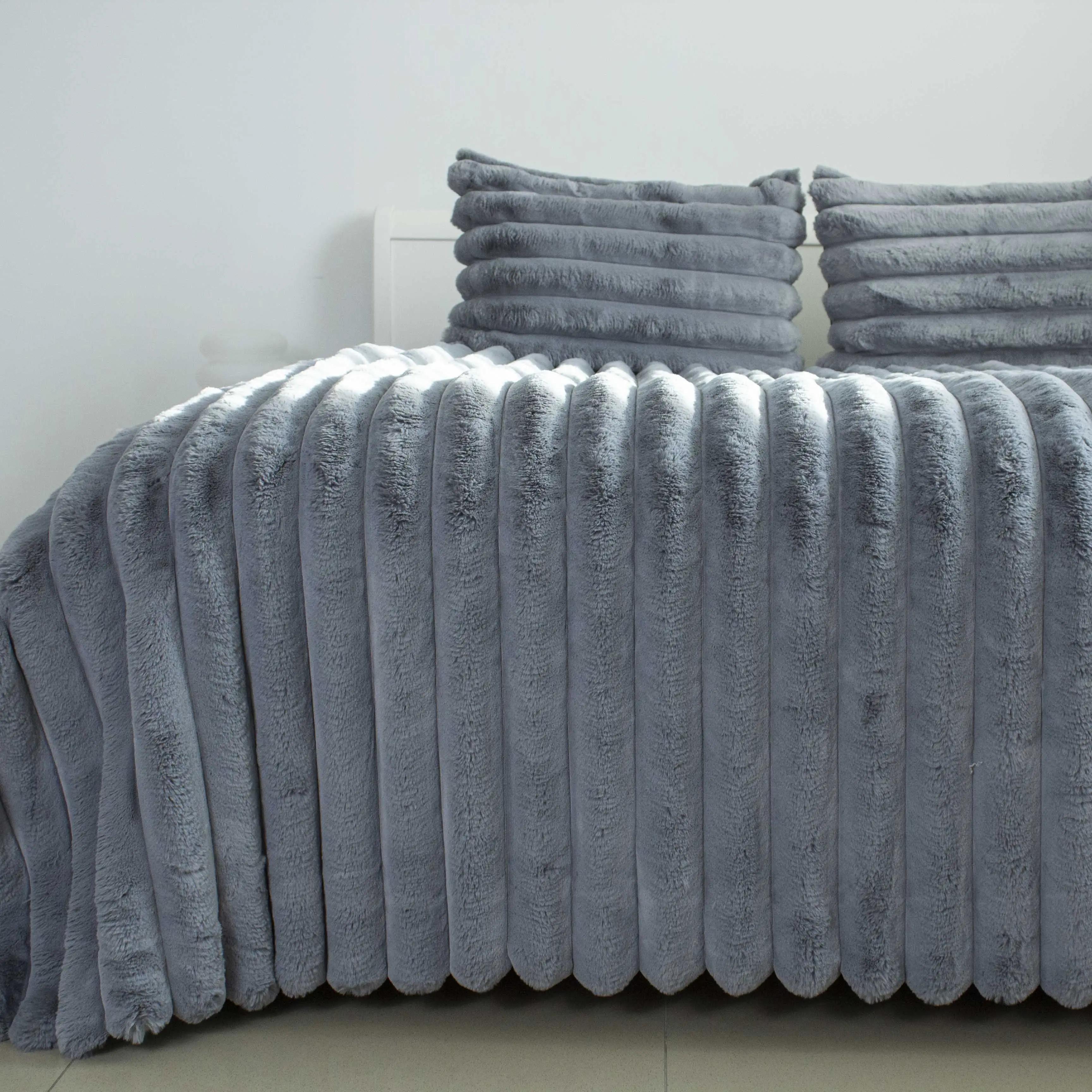 Покривало ТЕП "PLUSH BLISS" з 2 наволочками, сіре, 240x260 - Фото 2