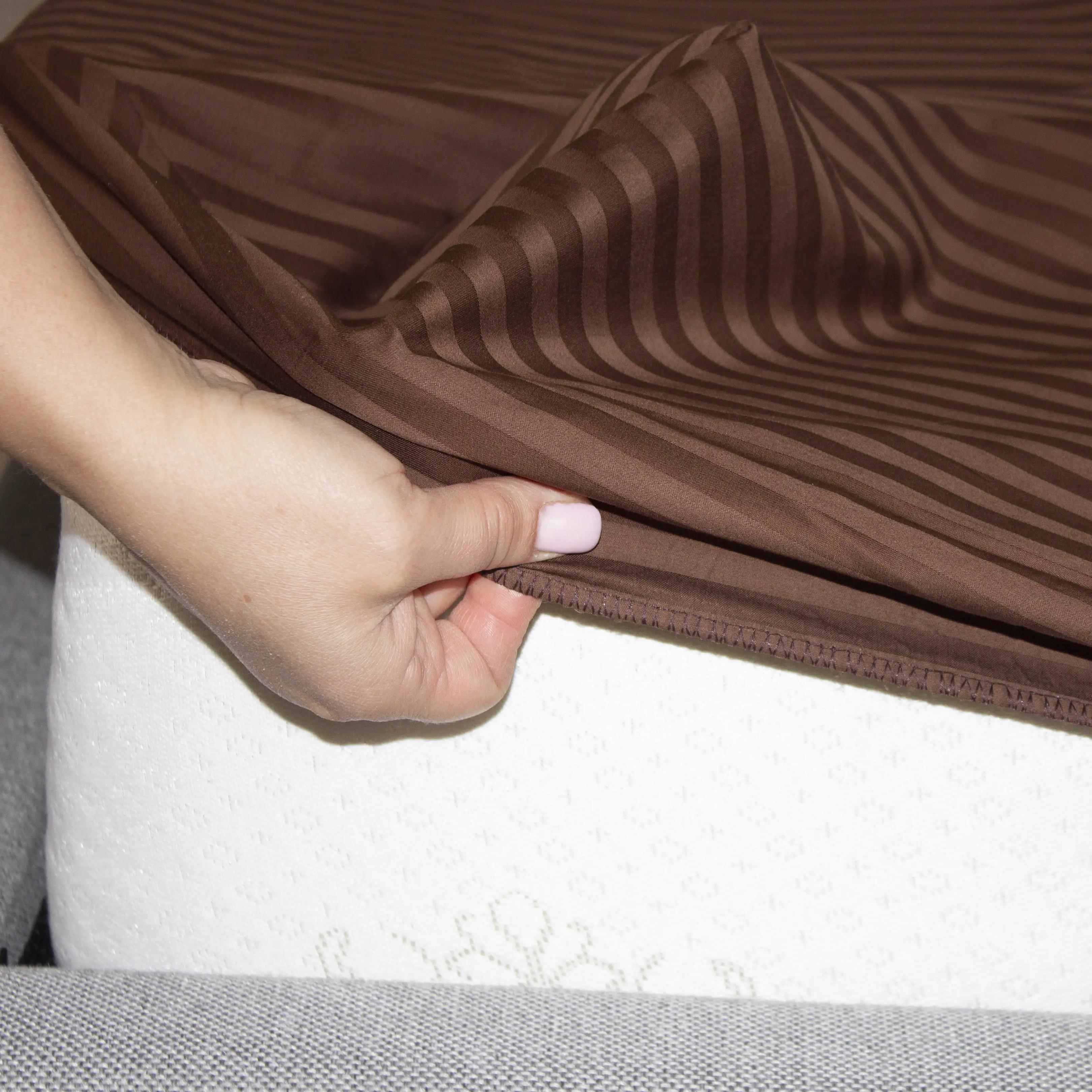 Простирадло "ТЕП" з резинкою сатин Chocolate, 160x200 - Фото 4