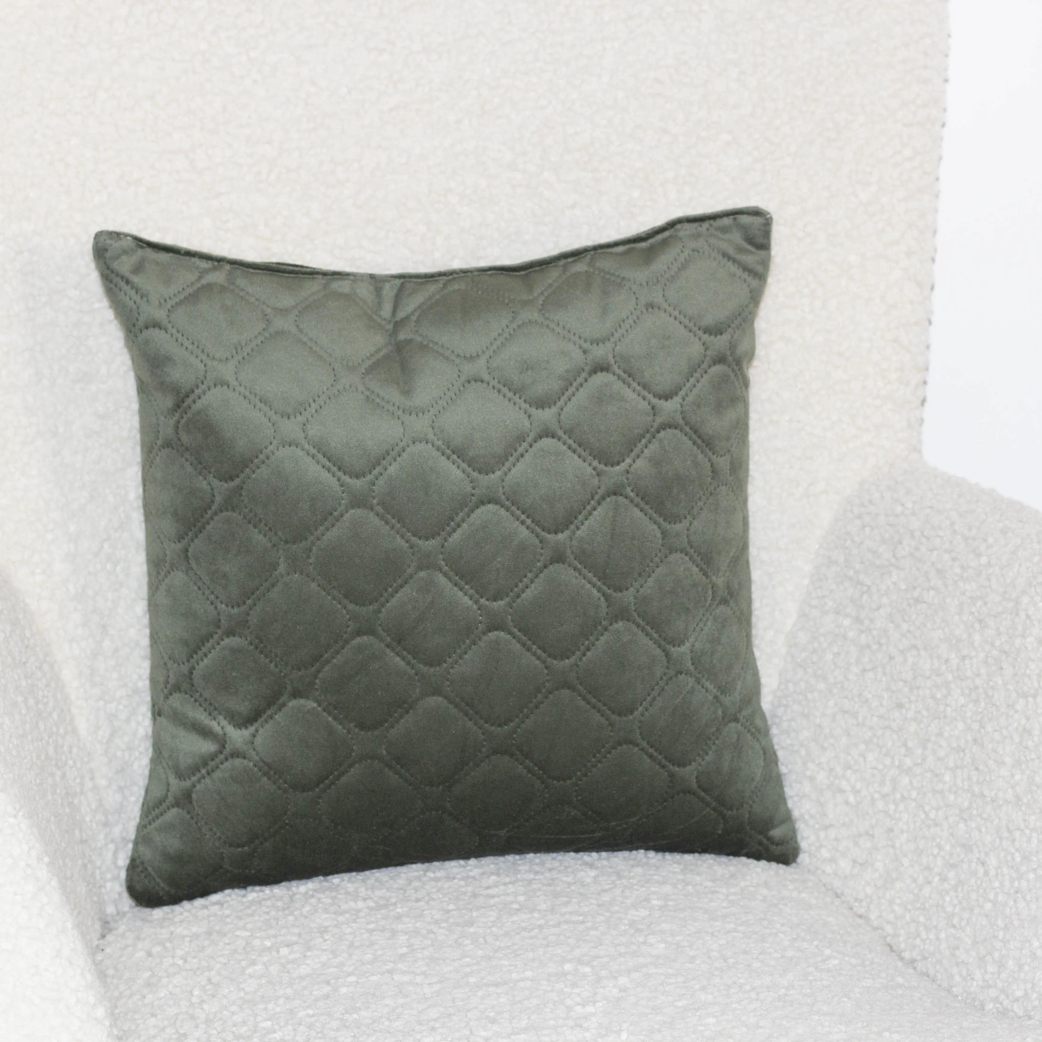 Подушка декоративна "VELURE" Dark Green, 40x40 - Фото 3