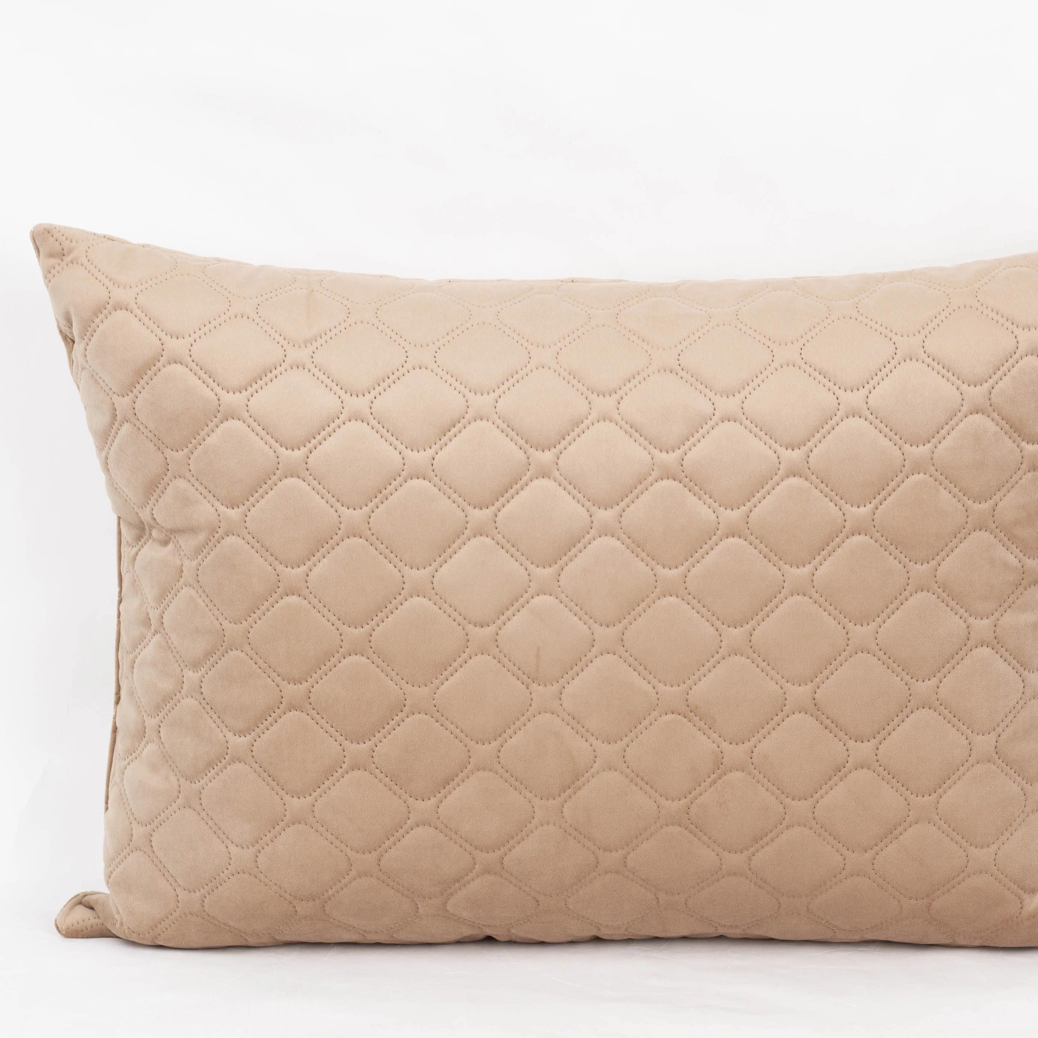 Подушка декоративна "VELURE" Золотий беж