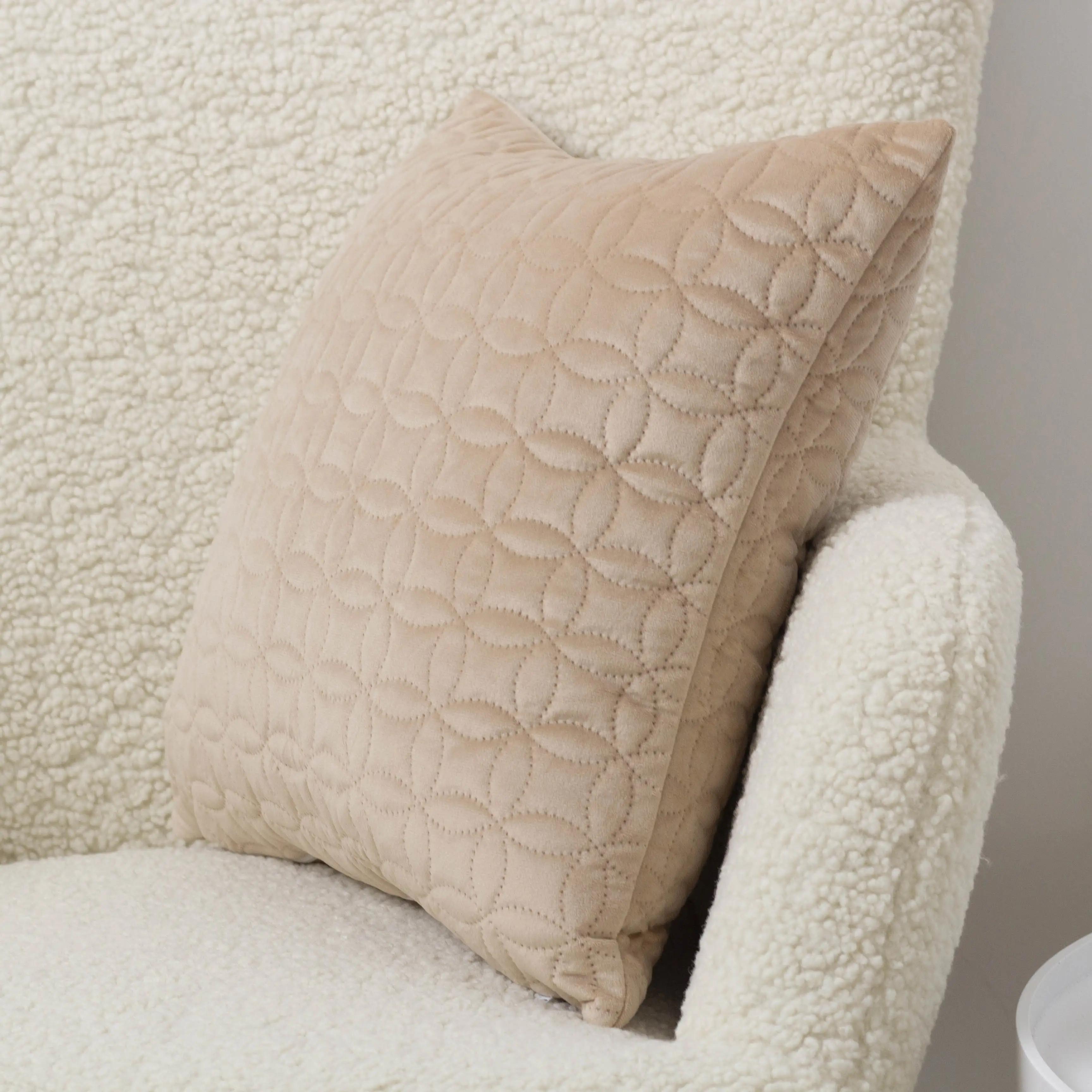 Наволочка декоративна ТЕП "VELOUR" 45*45 см з замком Золотий беж/Мозаїка, 45x45 - Фото 3