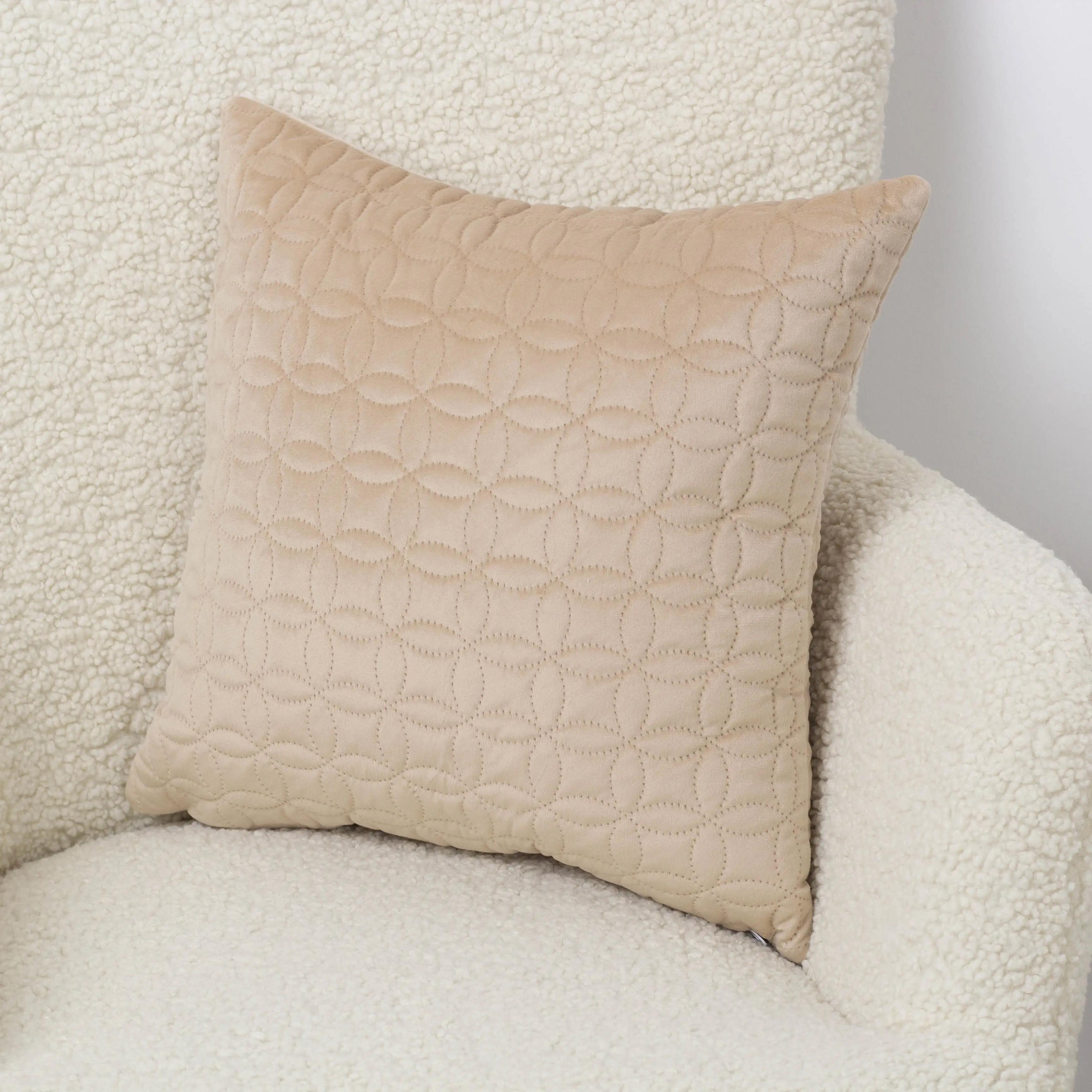 Наволочка декоративна ТЕП "VELOUR" 45*45 см з замком Золотий беж/Мозаїка, 45x45 - Фото 4