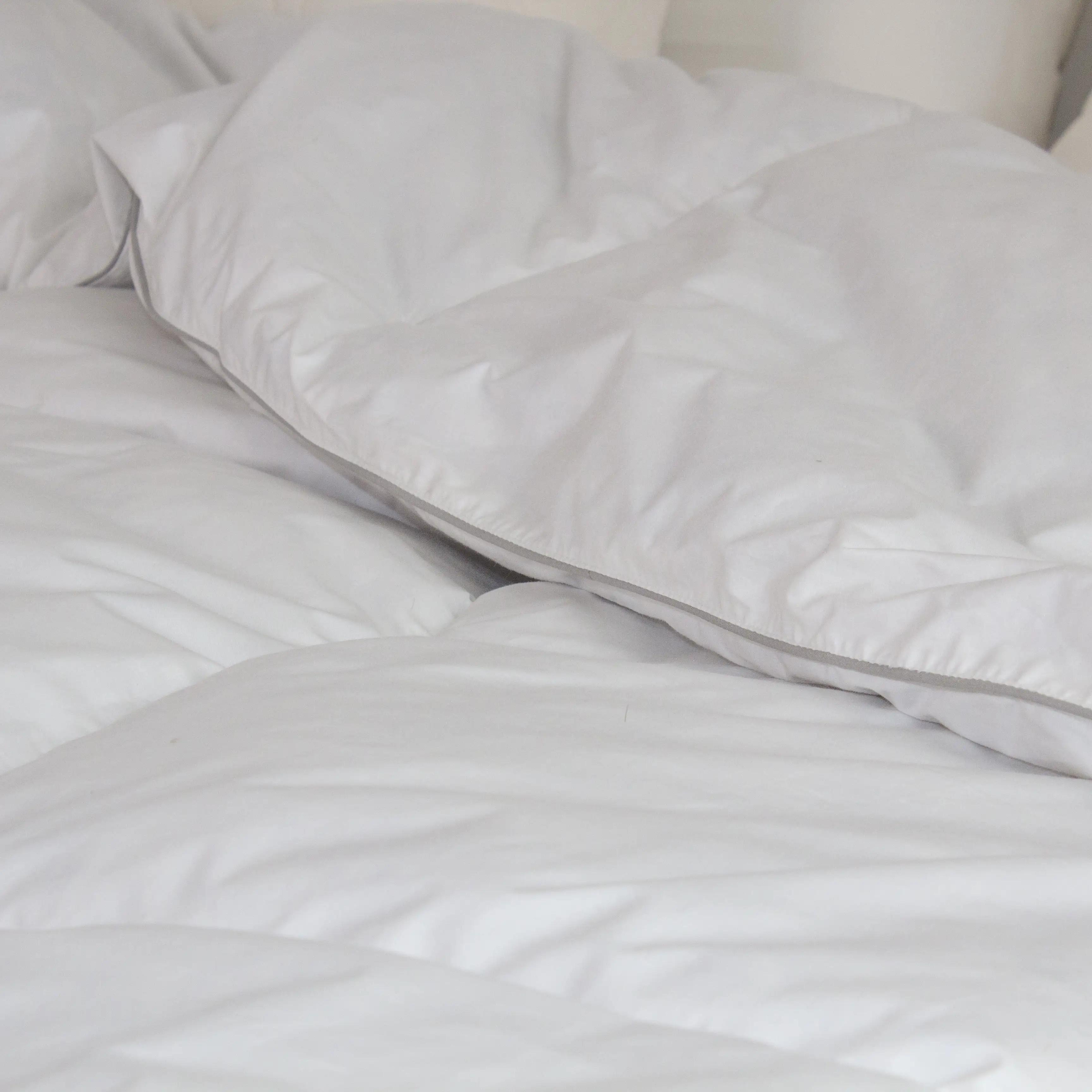 Ковдра COTE BLANC "Feather", 150x210 - Фото 4 Ковдра COTE BLANC "Feather", 150x210 - Фото 4