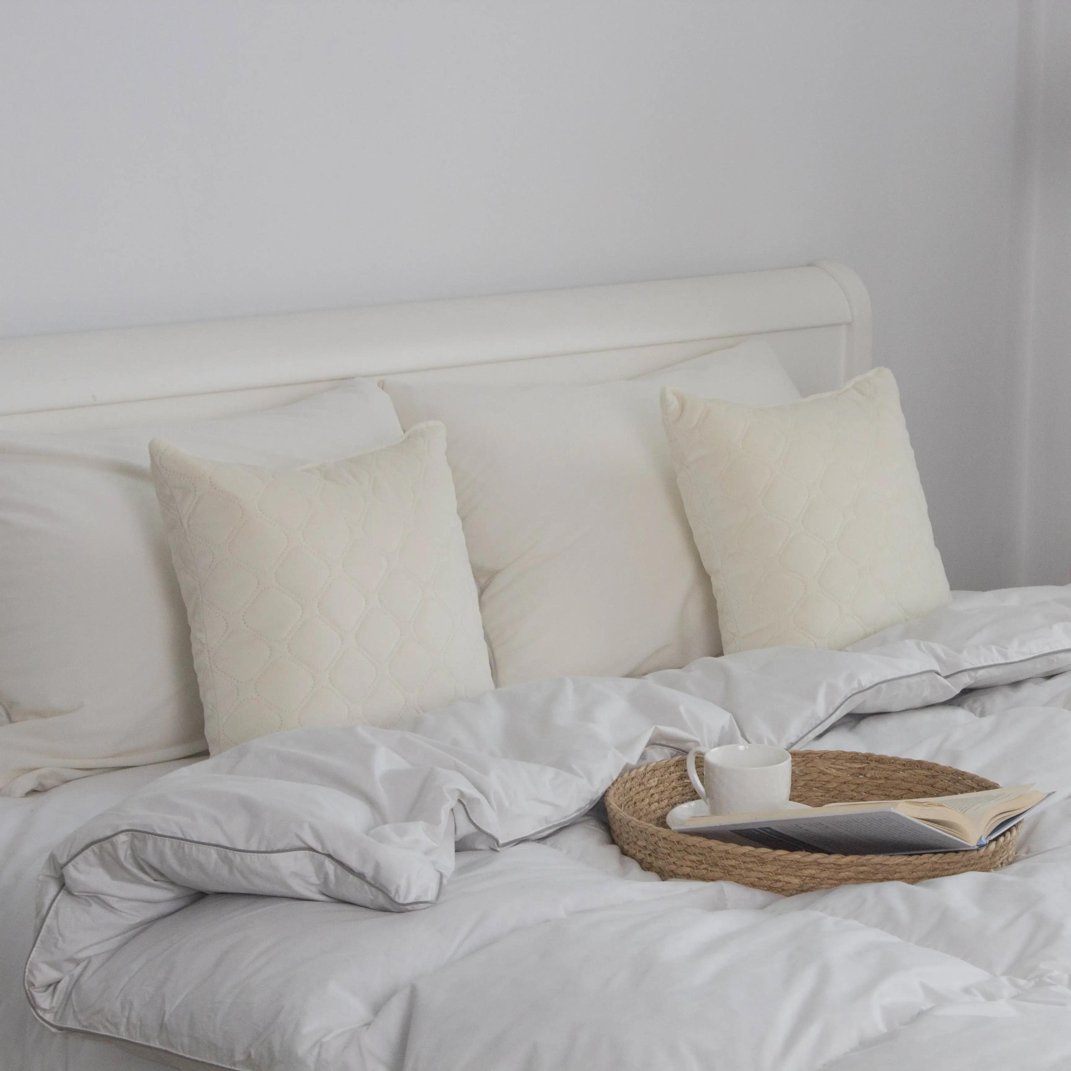 Ковдра COTE BLANC "Feather", 150x210 - Фото 6 Ковдра COTE BLANC "Feather", 150x210 - Фото 6