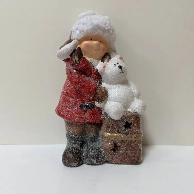 Новорічна фігурка з підсвіткою «Дівчинка з ведмедиком» Новорічна фігурка з підсвіткою «Дівчинка з ведмедиком»