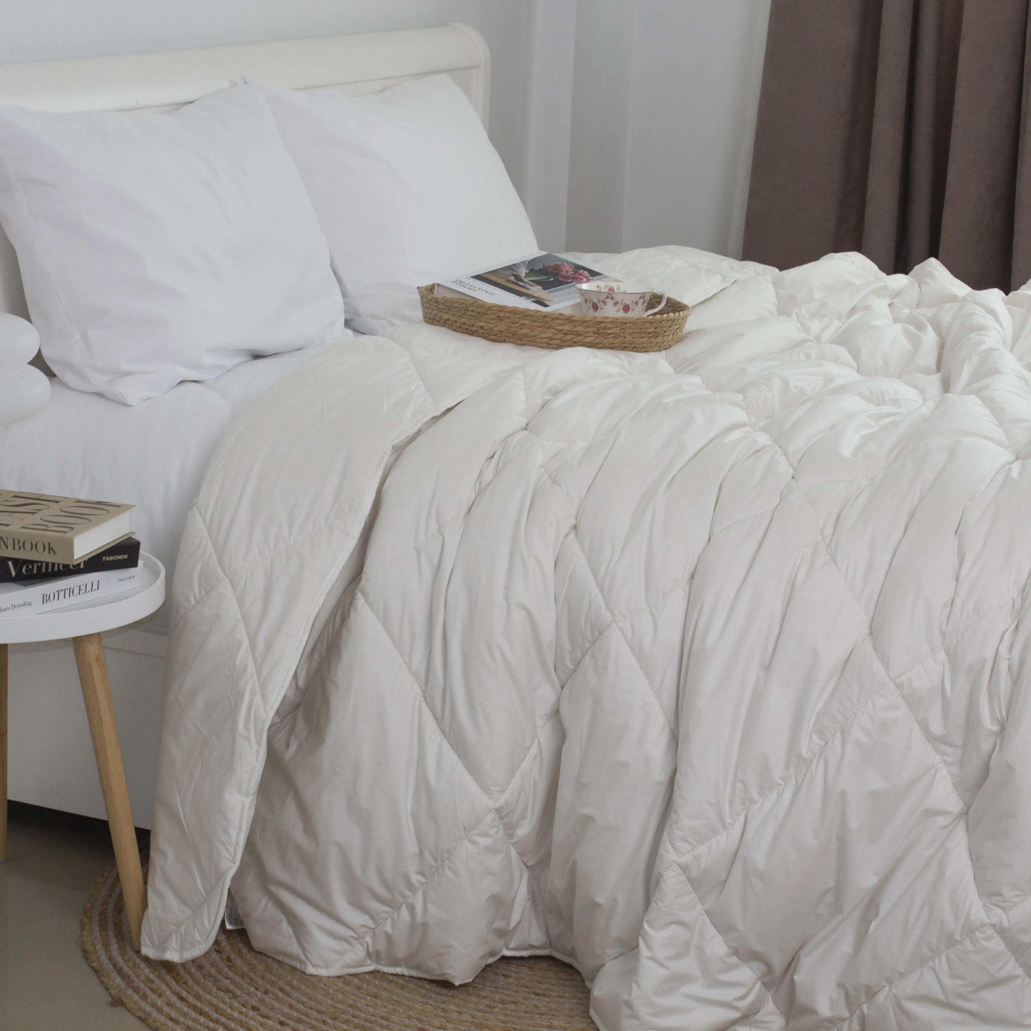 Ковдра "ZARTE SCHAFWOLLE" Ковдра "ZARTE SCHAFWOLLE"