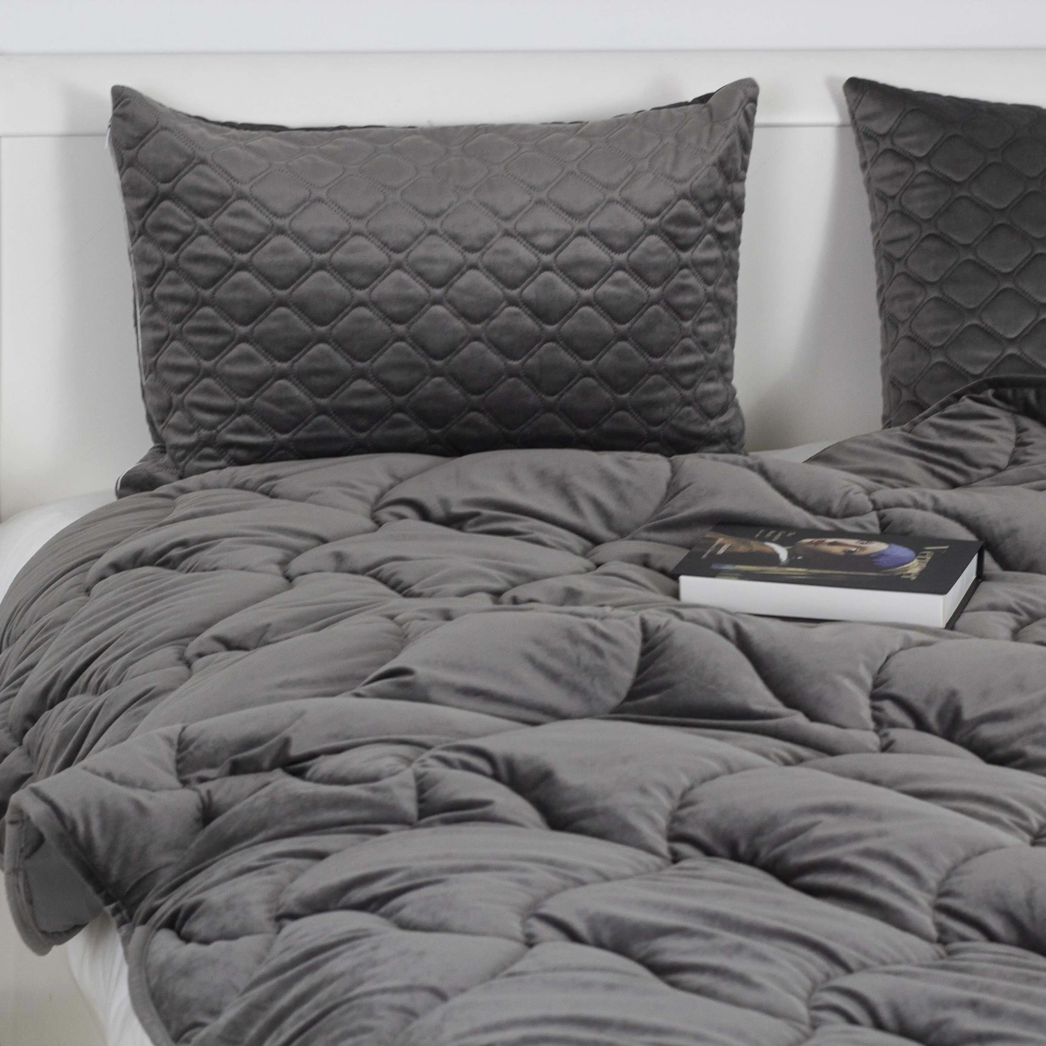 Ковдра ТЕП "VELOUR" Темно - сіра, 150x210 - Фото 5 Ковдра ТЕП "VELOUR" Темно - сіра, 150x210 - Фото 5