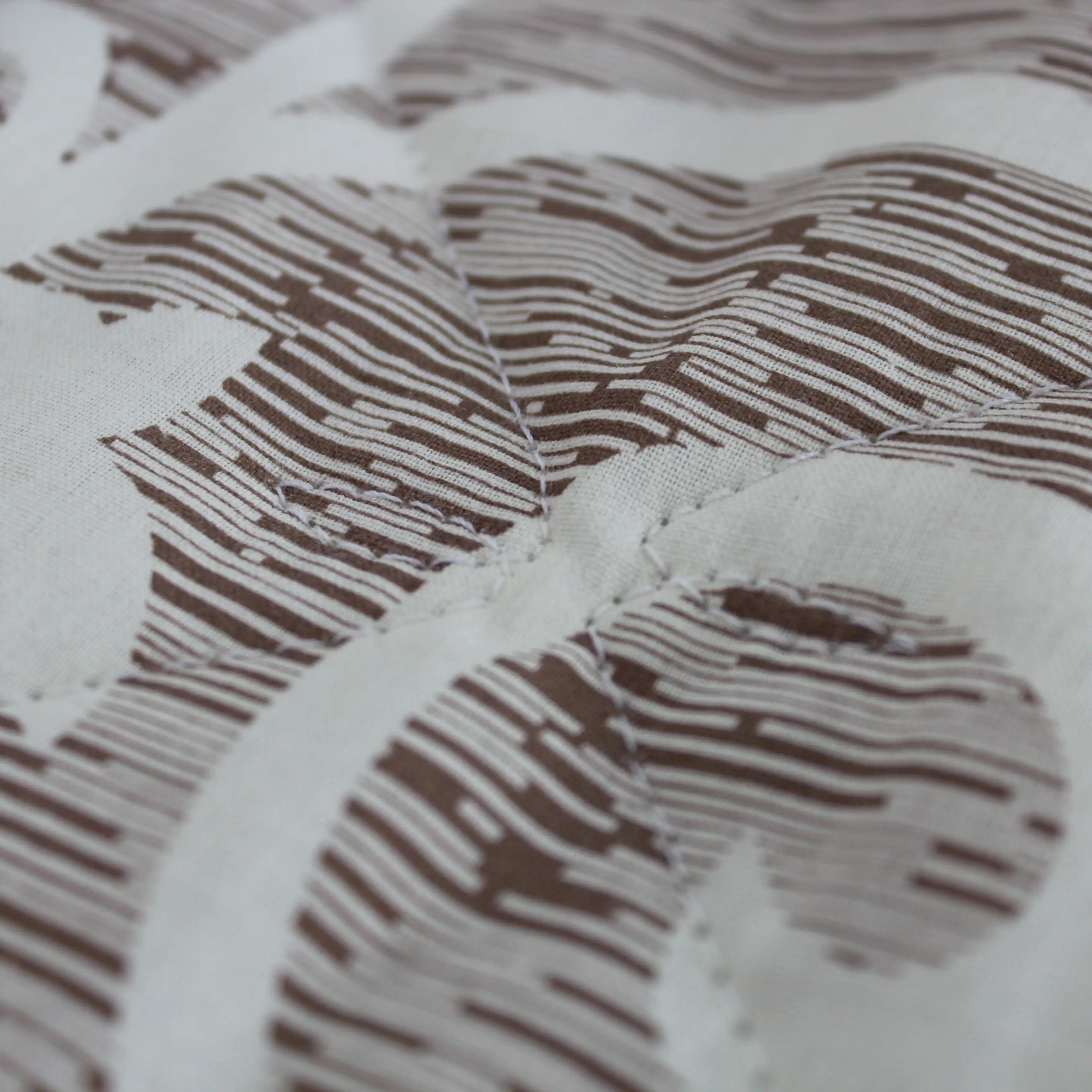 Покривало ТЕП "ELEGANT COTTON" 2 наволочки 50*70 см Beige and White, 220x240 - Фото 6 Покривало ТЕП "ELEGANT COTTON" 2 наволочки 50*70 см Beige and White, 220x240 - Фото 6