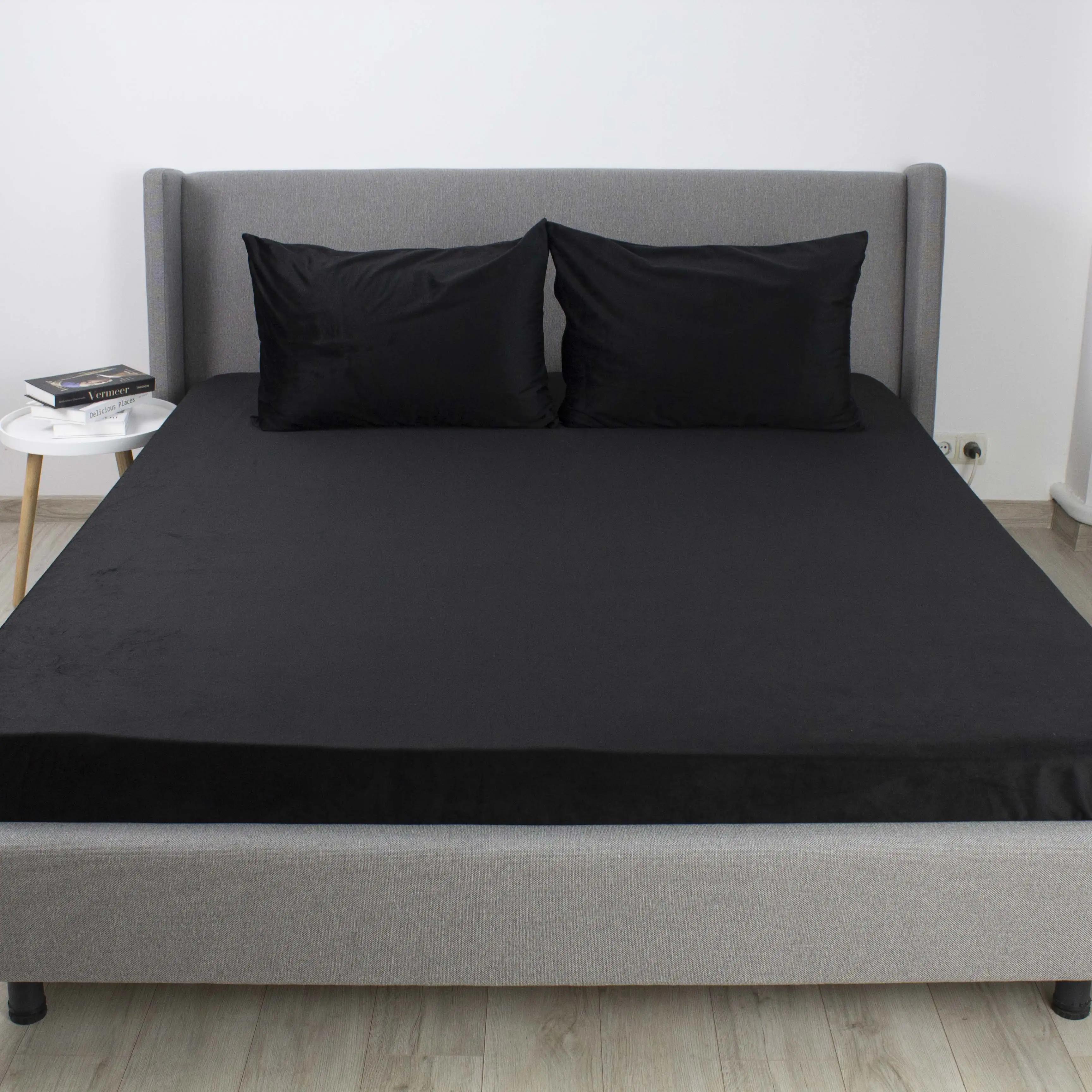 Простирадло ТЕП "VELOUR" з резинкою чорне Простирадло ТЕП "VELOUR" з резинкою чорне