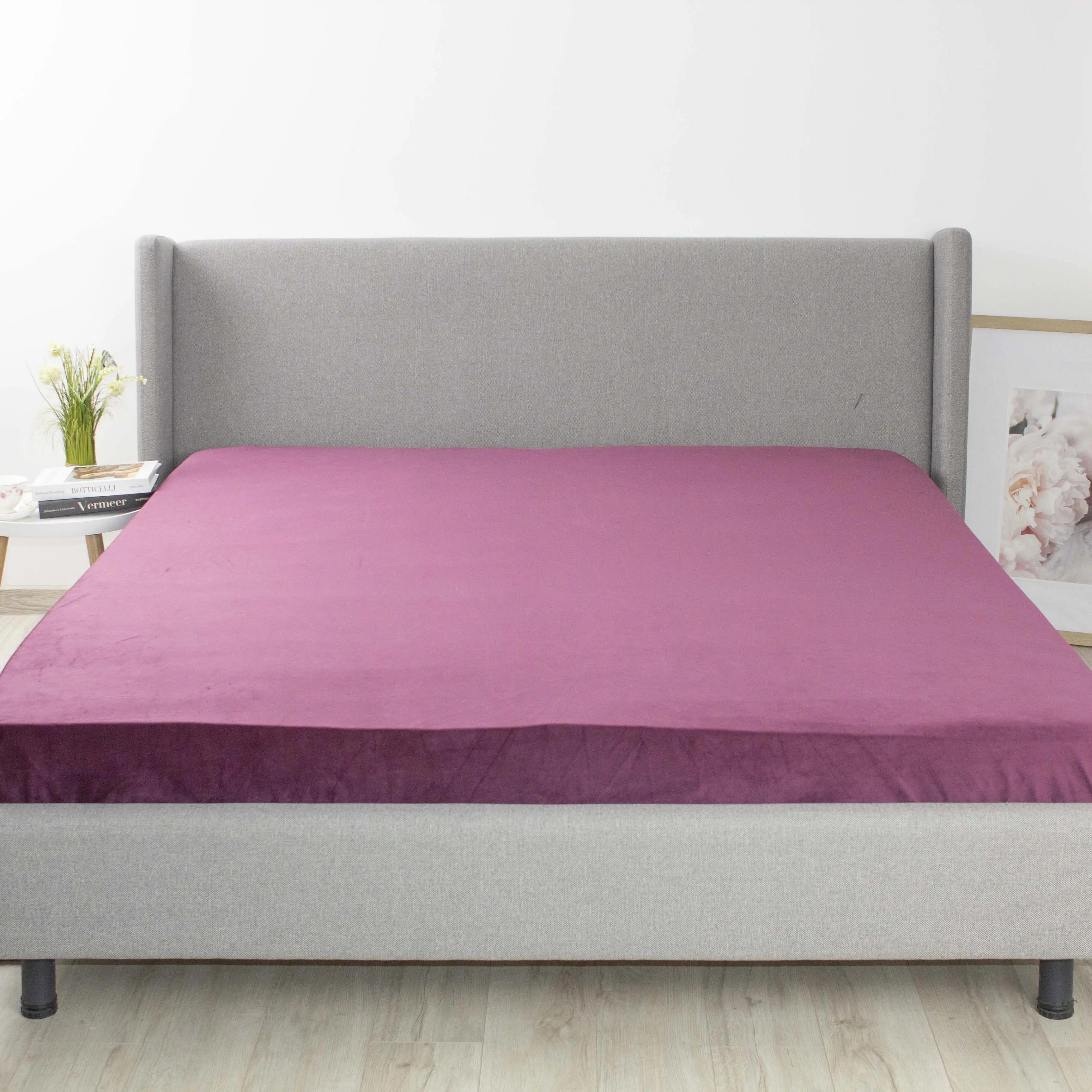 Простирадло ТЕП "VELOUR" з резинкою бордове Простирадло ТЕП "VELOUR" з резинкою бордове