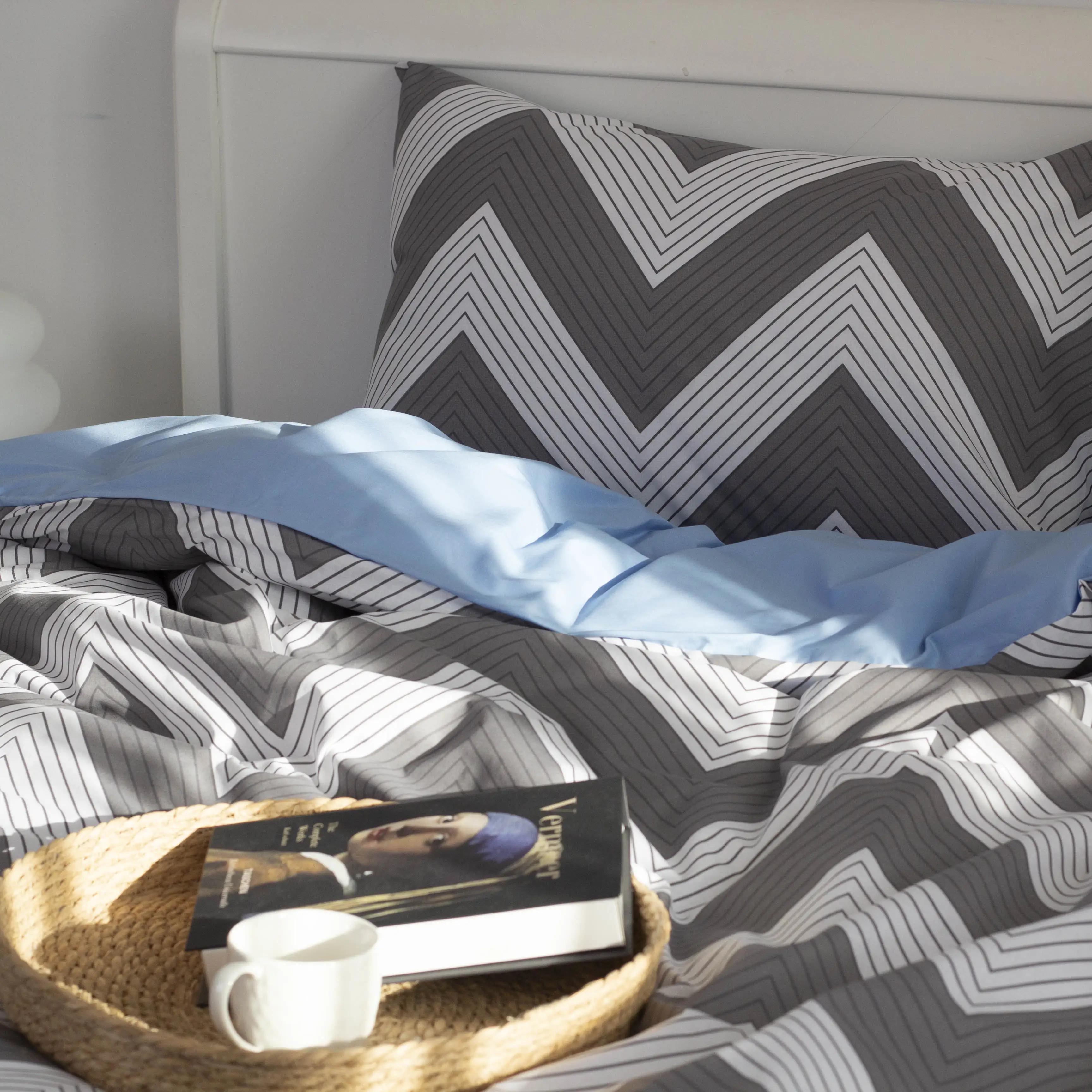Комплект постільної білизни ТЕП "Happy Sleep" Blue Symmetry, євро - Фото 6 Комплект постільної білизни ТЕП "Happy Sleep" Blue Symmetry, євро - Фото 6