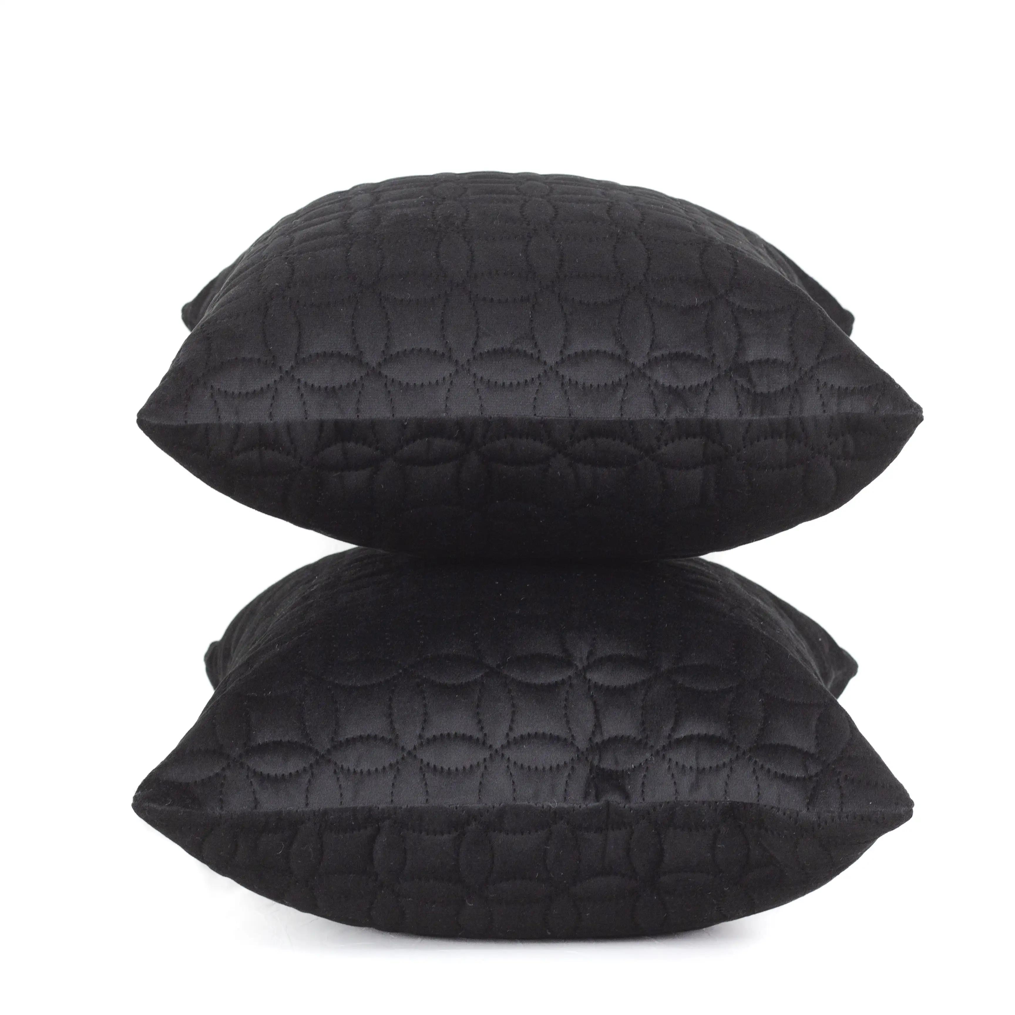 Наволочка декоративна ТЕП "VELOUR" 45*45 см з замком Чорний/Мозаїка, 45x45 - Фото 3 Наволочка декоративна ТЕП "VELOUR" 45*45 см з замком Чорний/Мозаїка, 45x45 - Фото 3